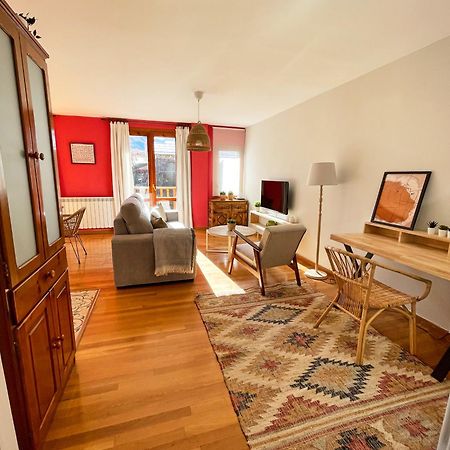 Apartamento Familiar En El Centro De Benasque Con Terraza Dış mekan fotoğraf